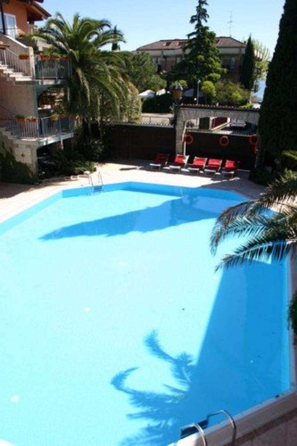 Hotel La Pauel Sirmione Exterior foto